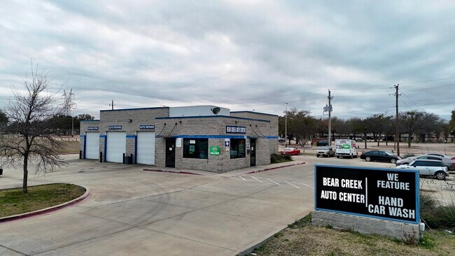 Plus de détails pour 1210 E Bear Creek Rd, Glenn Heights, TX - Commerce de détail à vendre