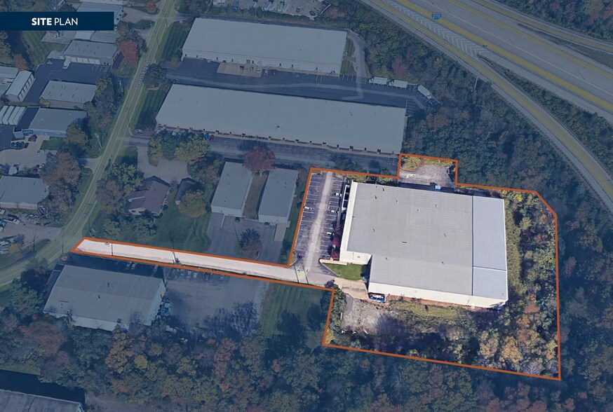 11420 Deerfield Rd, Blue Ash, OH à louer - Photo du bâtiment - Image 3 de 21