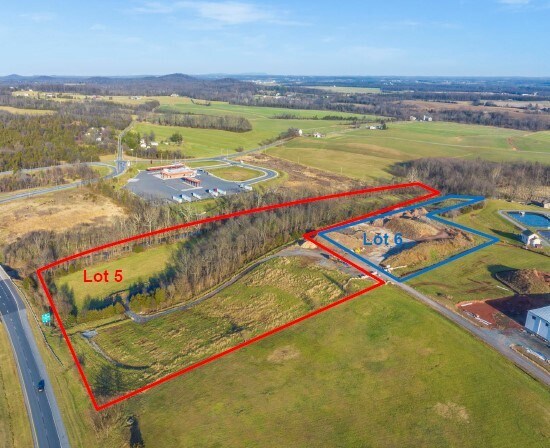 Lots 5 & 6 portefeuille de 2 propriétés à vendre sur LoopNet.ca Photo du bâtiment- Image 1 de 10
