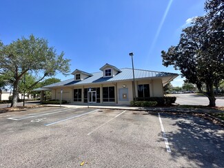 Plus de détails pour 210 Citrus Tower Blvd, Clermont, FL - Vente au détail à louer