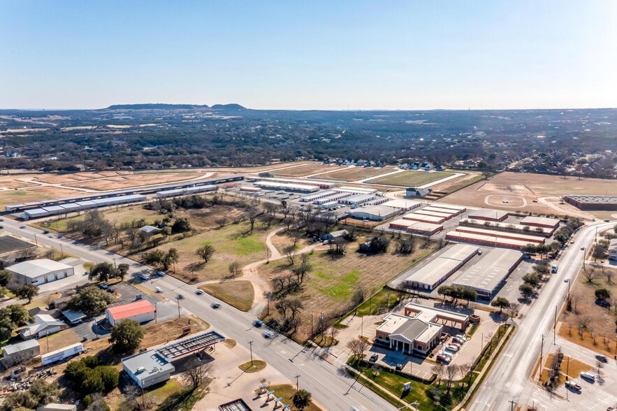 1716 Morgan st, Granbury, TX for sale - Building Photo - Image 3 of 5