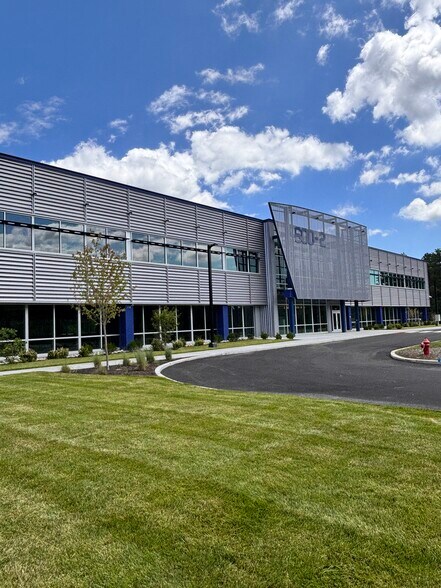 601 Aviation Research Blvd, Egg Harbor Township, NJ for lease - Building Photo - Image 1 of 8