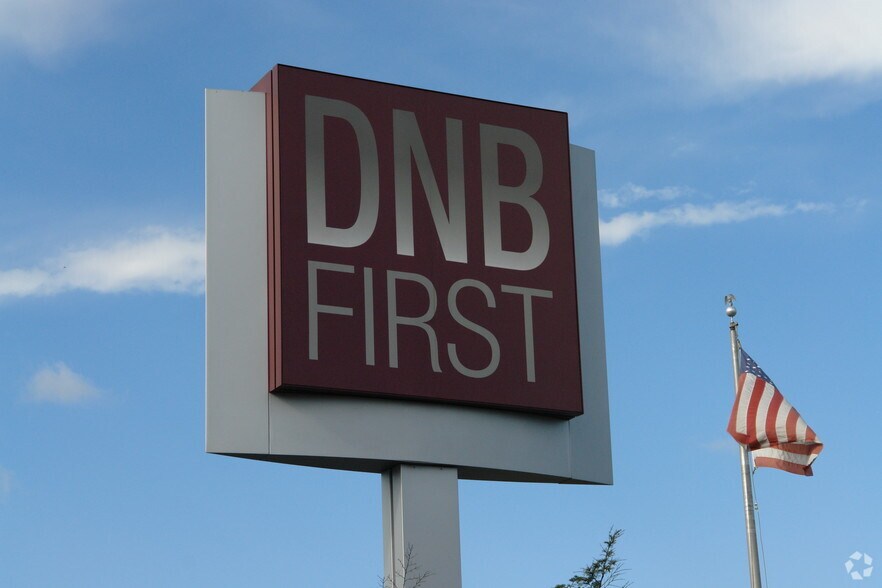 1847-1851 E Lincoln Hwy, Coatesville, PA à louer - Photo du bâtiment - Image 3 de 6