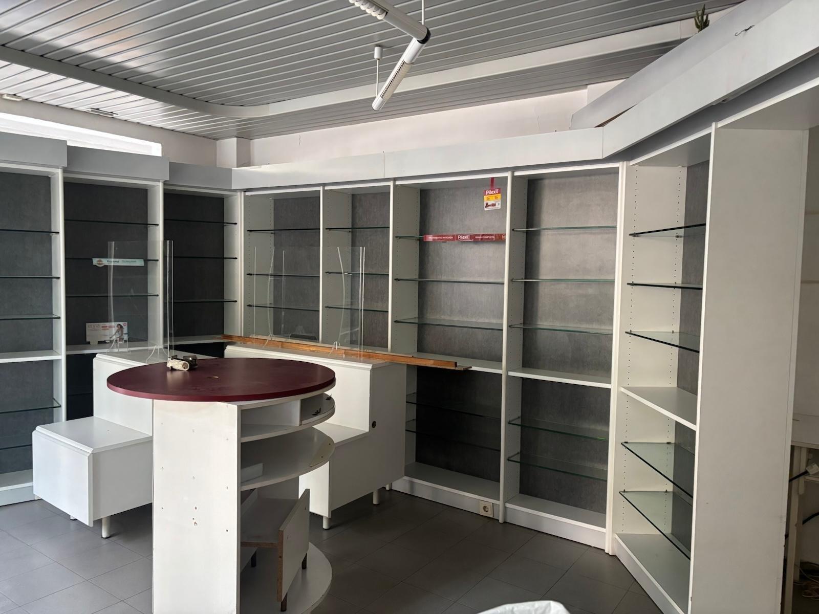 Retail in Córdoba for sale Interior Photo- Image 1 of 8