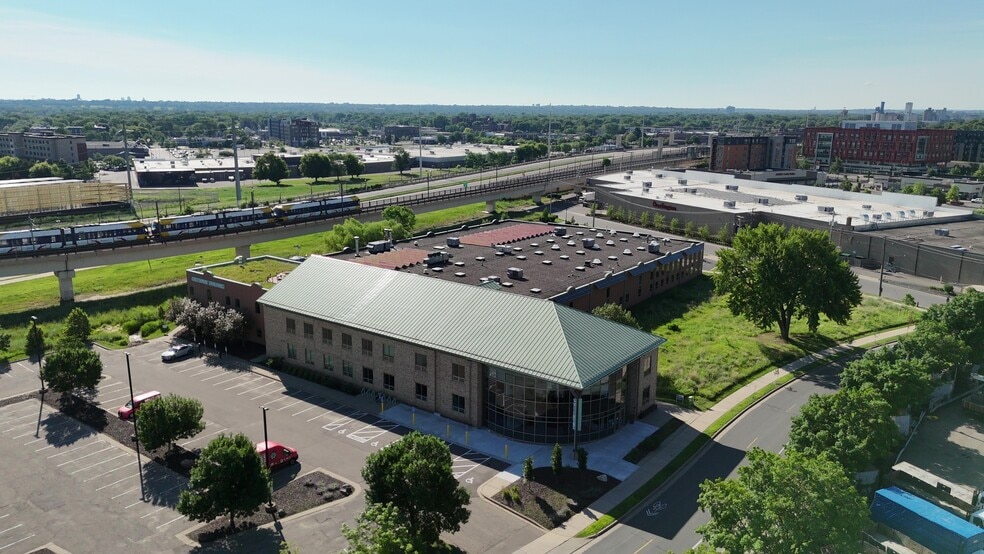 2801 21st Ave S, Minneapolis, MN for lease - Building Photo - Image 3 of 5