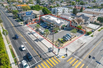 2580 Venice Blvd, Los Angeles, CA à louer Photo du bâtiment- Image 2 de 9