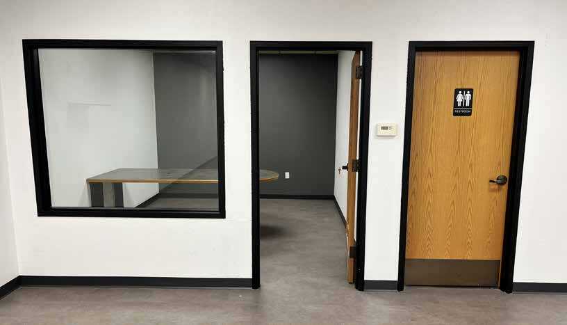 819 Phillips Blvd, Sauk City, WI for lease Interior Photo- Image 1 of 4