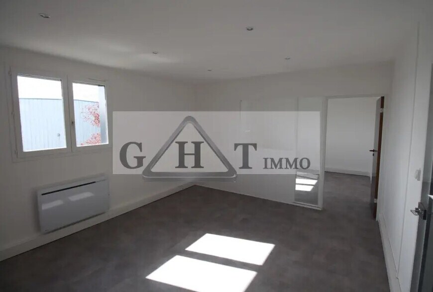 Industriel dans Moissy-Cramayel à louer - Photo intérieure - Image 3 de 3