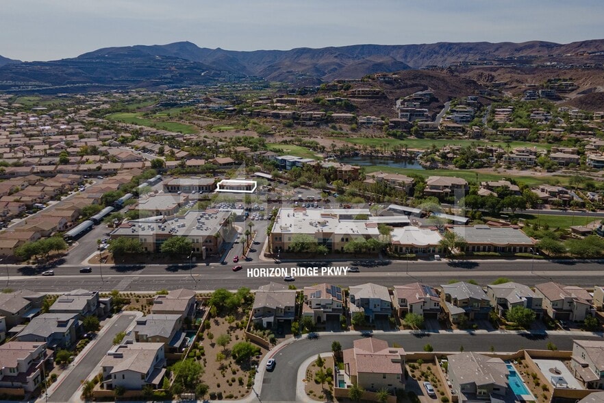 1669 W Horizon Ridge Pky, Henderson, NV for sale - Building Photo - Image 3 of 6