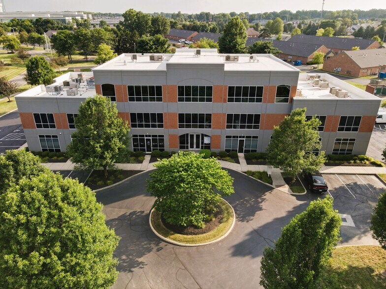 9039 Antares Ave, Columbus, OH à louer - Photo du bâtiment - Image 2 de 19