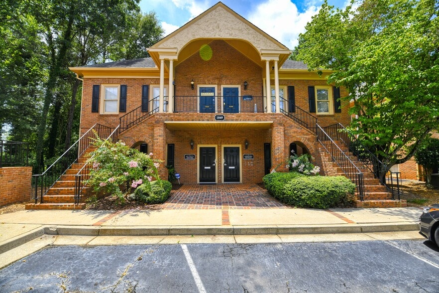 1849 Peeler Rd, Dunwoody, GA for lease - Building Photo - Image 3 of 20