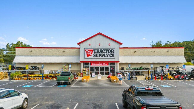 More details for 391 N Main St, Woodruff, SC - Retail for Sale