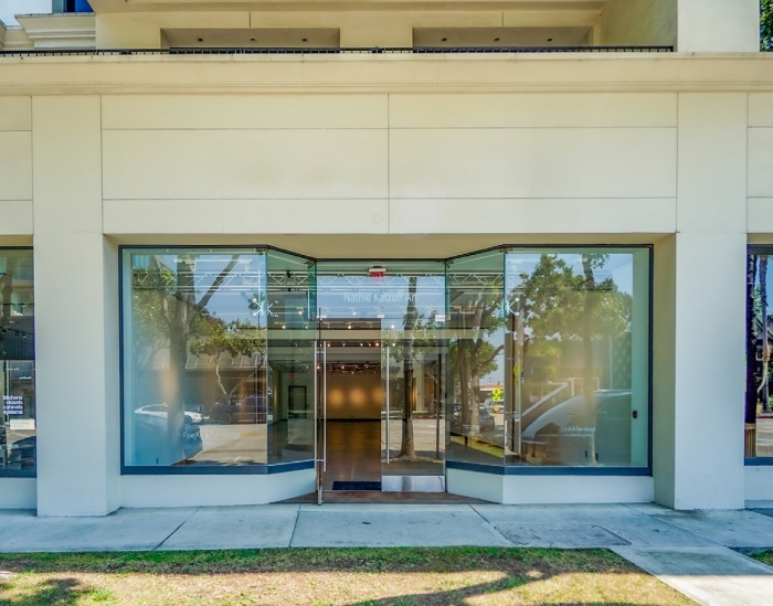 8900-8920 Beverly Blvd, West Hollywood, CA for lease - Building Photo - Image 1 of 6