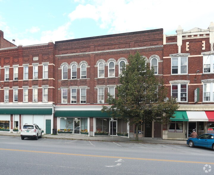 43 Main St, Fair Haven, VT à vendre - Photo principale - Image 1 de 3