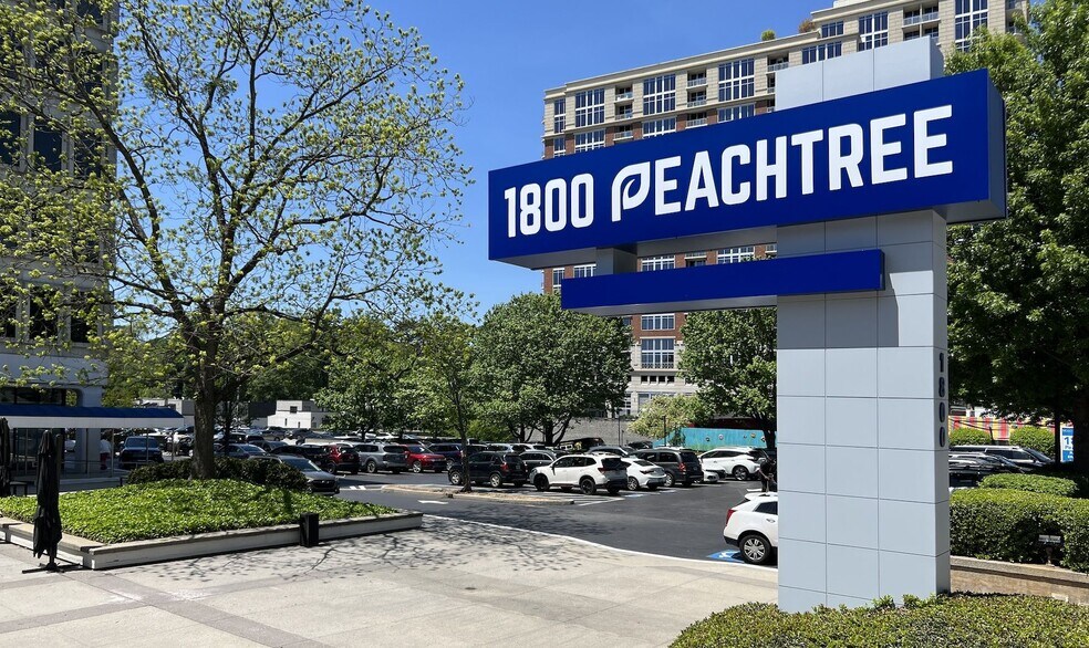 1800 Peachtree St NW, Atlanta, GA à louer - Photo du bâtiment - Image 1 de 4