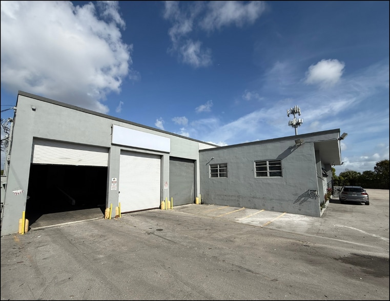 901 NW 31st Ave, Fort Lauderdale, FL for lease - Building Photo - Image 3 of 15