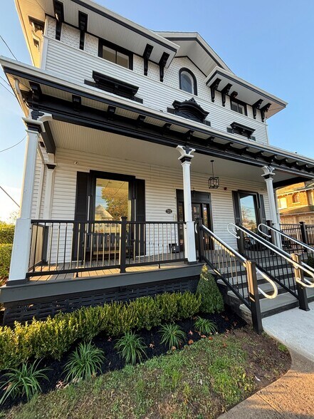 123 Green St, Woodbridge, NJ à louer - Photo du bâtiment - Image 2 de 9