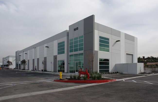 More details for 1621 Ord Way, Oceanside, CA - Industrial for Lease