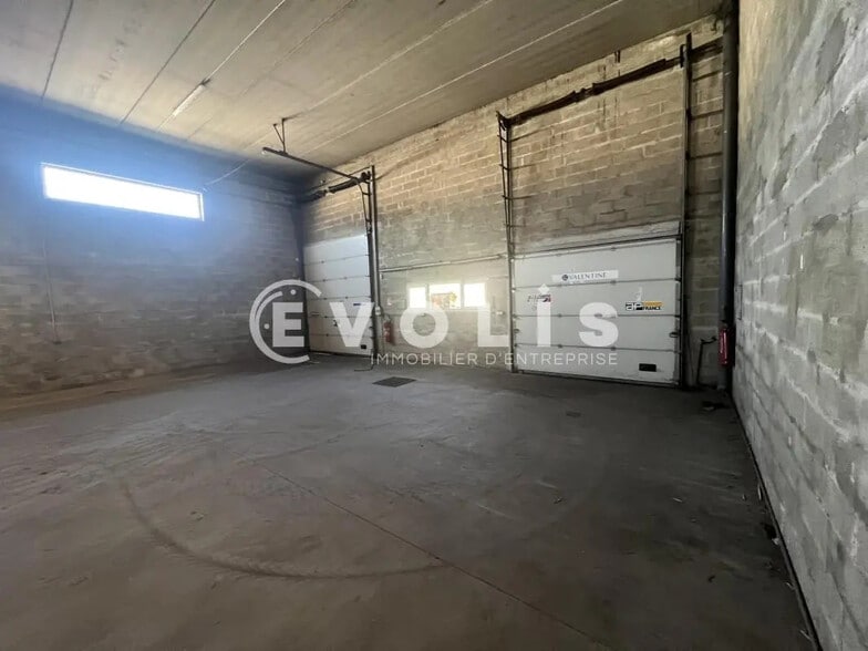 Flex in Champigny-sur-Marne for lease - Building Photo - Image 2 of 15