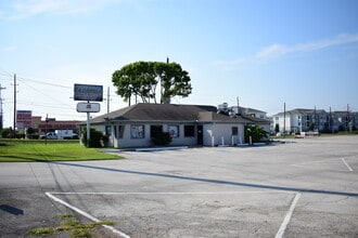 13703-13771 SH 249, Houston, TX for lease Interior Photo- Image 2 of 6