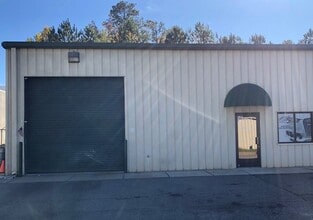 3345 Hutchinson Rd, Cumming, GA à louer Photo intérieure- Image 1 de 3