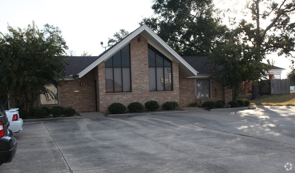 2204 Sunpark Dr, Conroe, TX à vendre - Photo du bâtiment - Image 2 de 2