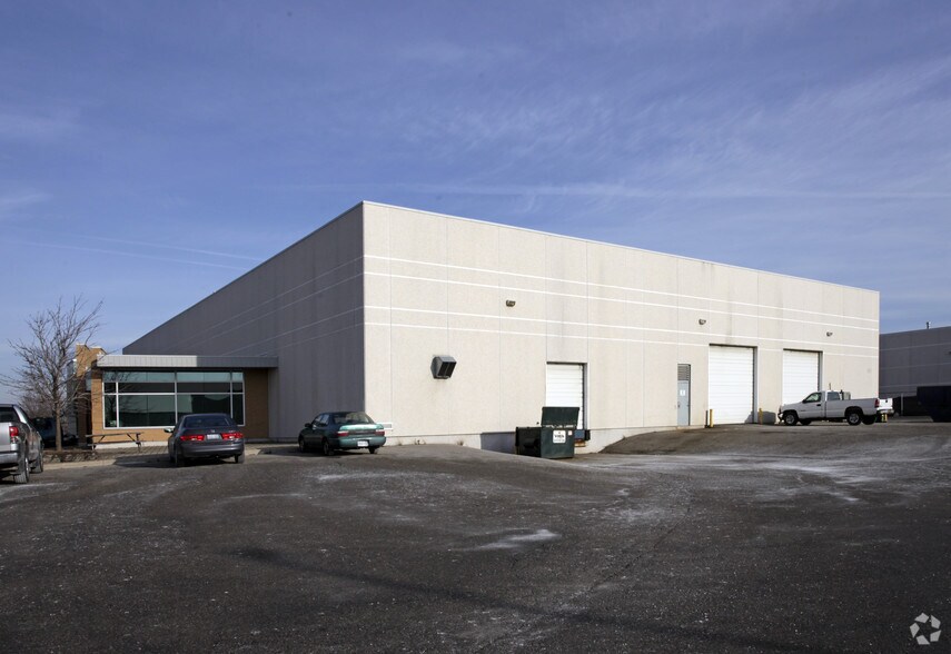 51 Four Valley Dr, Vaughan, ON for lease - Building Photo - Image 2 of 2