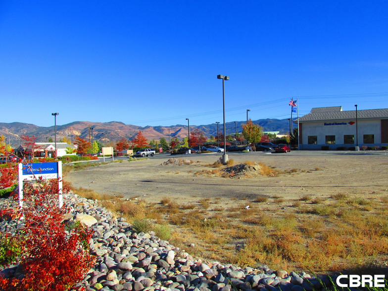 18144 Wedge Pky, Reno, NV for sale - Primary Photo - Image 1 of 1