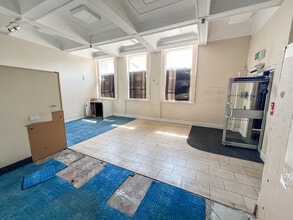 15 High St, St Ives for sale Interior Photo- Image 1 of 4
