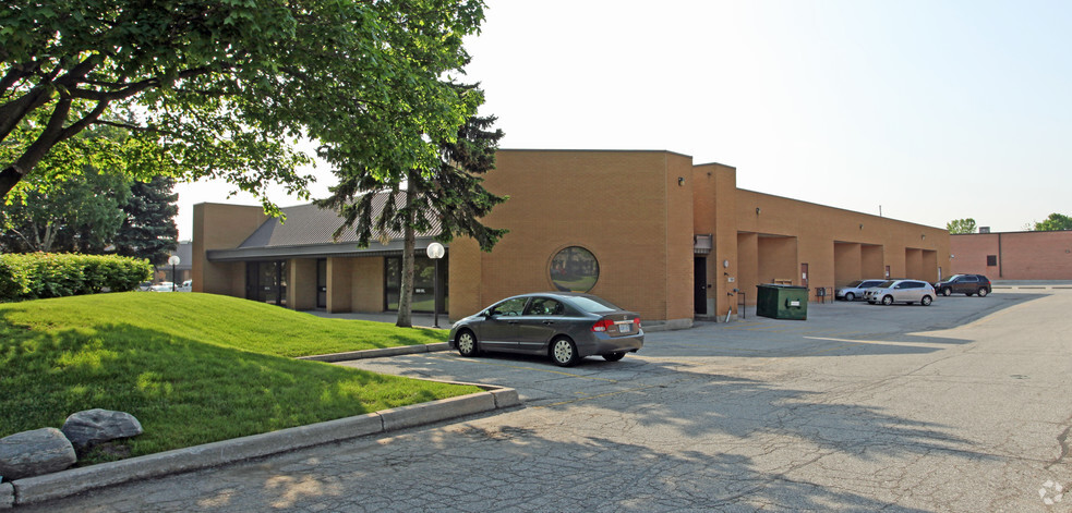 101 Amber St, Markham, ON for lease - Building Photo - Image 2 of 2