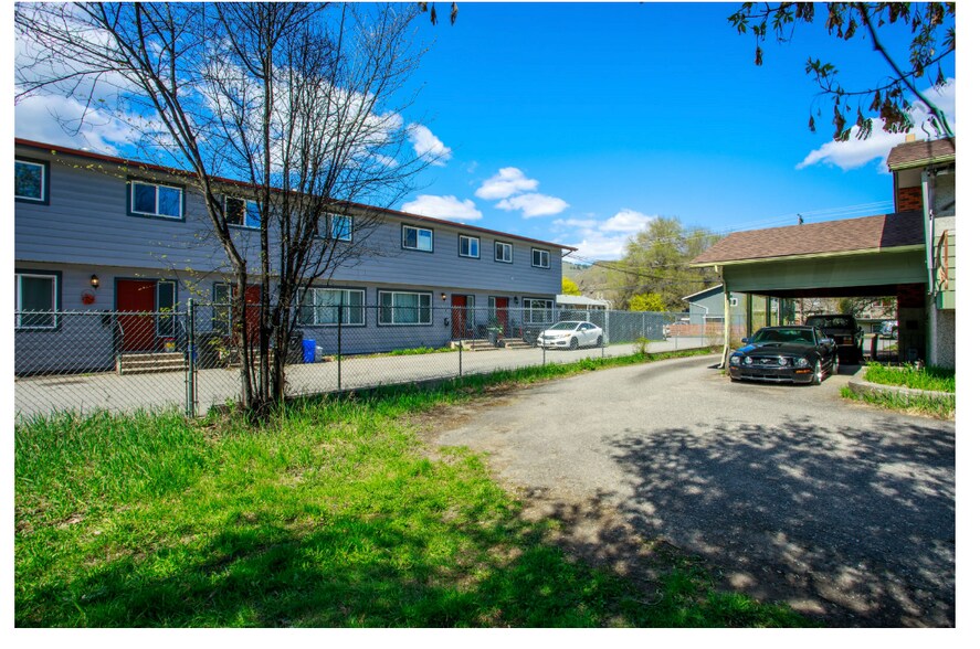 3706 24 Av, Vernon, BC à vendre - Photo du bâtiment - Image 1 de 1