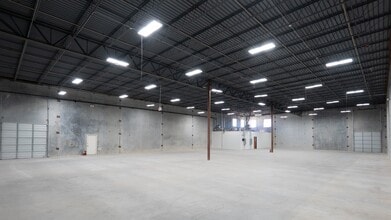 9503 Brown Ln, Austin, TX for lease Interior Photo- Image 2 of 5