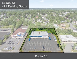 Plus de détails pour 690 State Route 18, East Brunswick, NJ - Vente au détail à louer