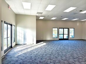 1771 Robinson Road, Grand Prairie, TX for sale Interior Photo- Image 2 of 4