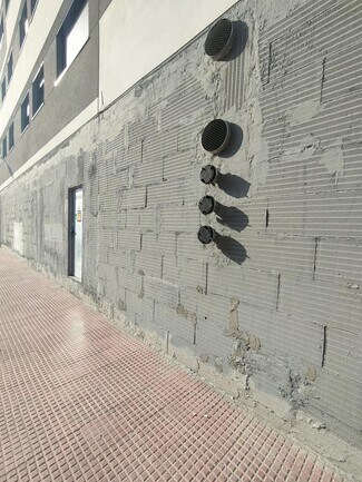 Plus de détails pour Commerce de détail à louer