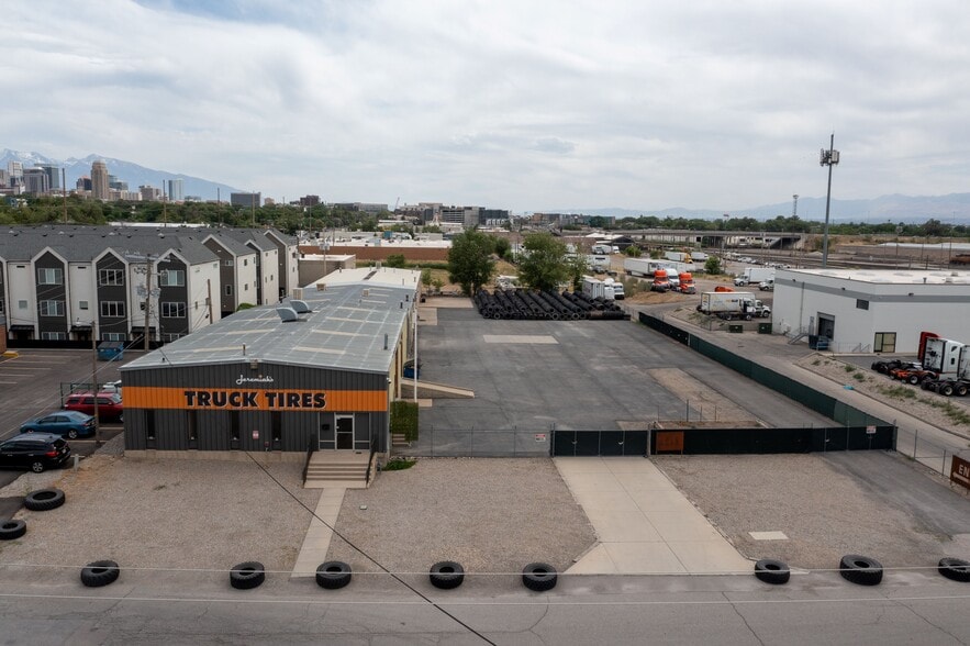 425 W 800 N, Salt Lake City, UT for lease - Building Photo - Image 1 of 15