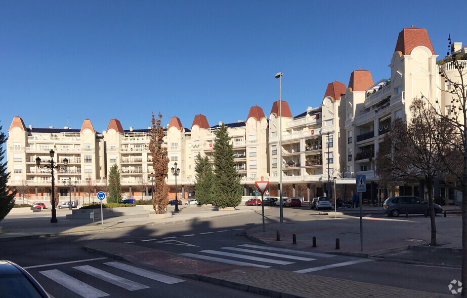 Plaza Alegría, 6, Arganda del Rey, Madrid à louer - Photo du bâtiment - Image 1 de 2