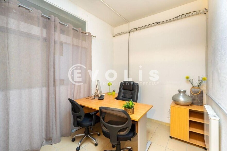 Bureau dans Clamart à louer - Photo intérieure - Image 3 de 6