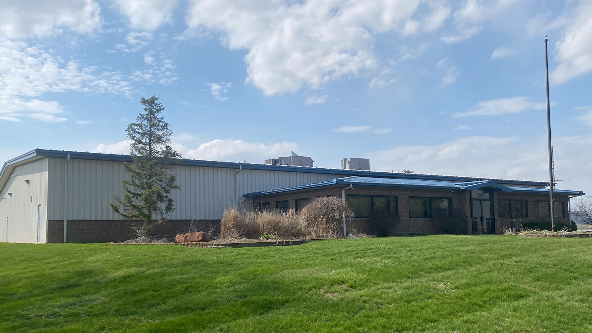 1815 Touby Pike, Kokomo, IN à vendre Photo principale- Image 1 de 7