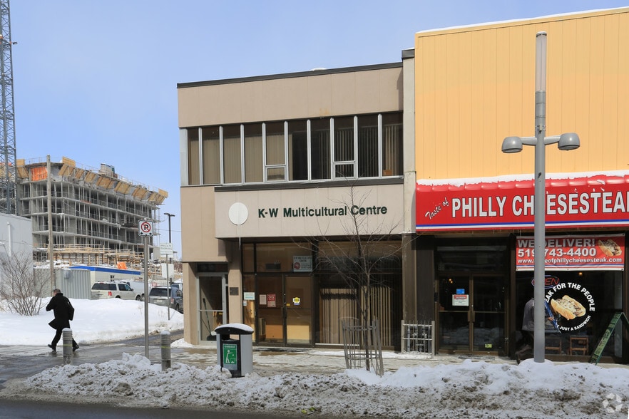 102-104 King St W, Kitchener, ON for lease - Building Photo - Image 2 of 2