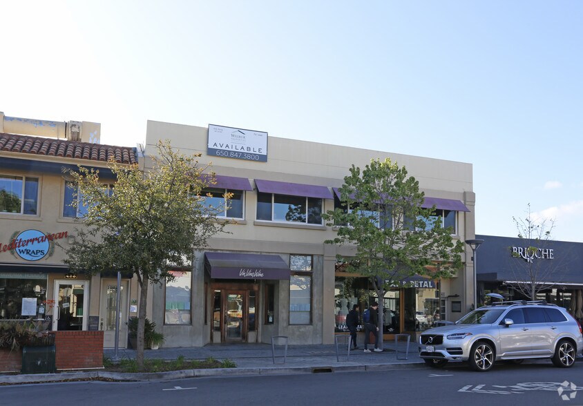 441 California Ave, Palo Alto, CA à louer - Photo du bâtiment - Image 3 de 13