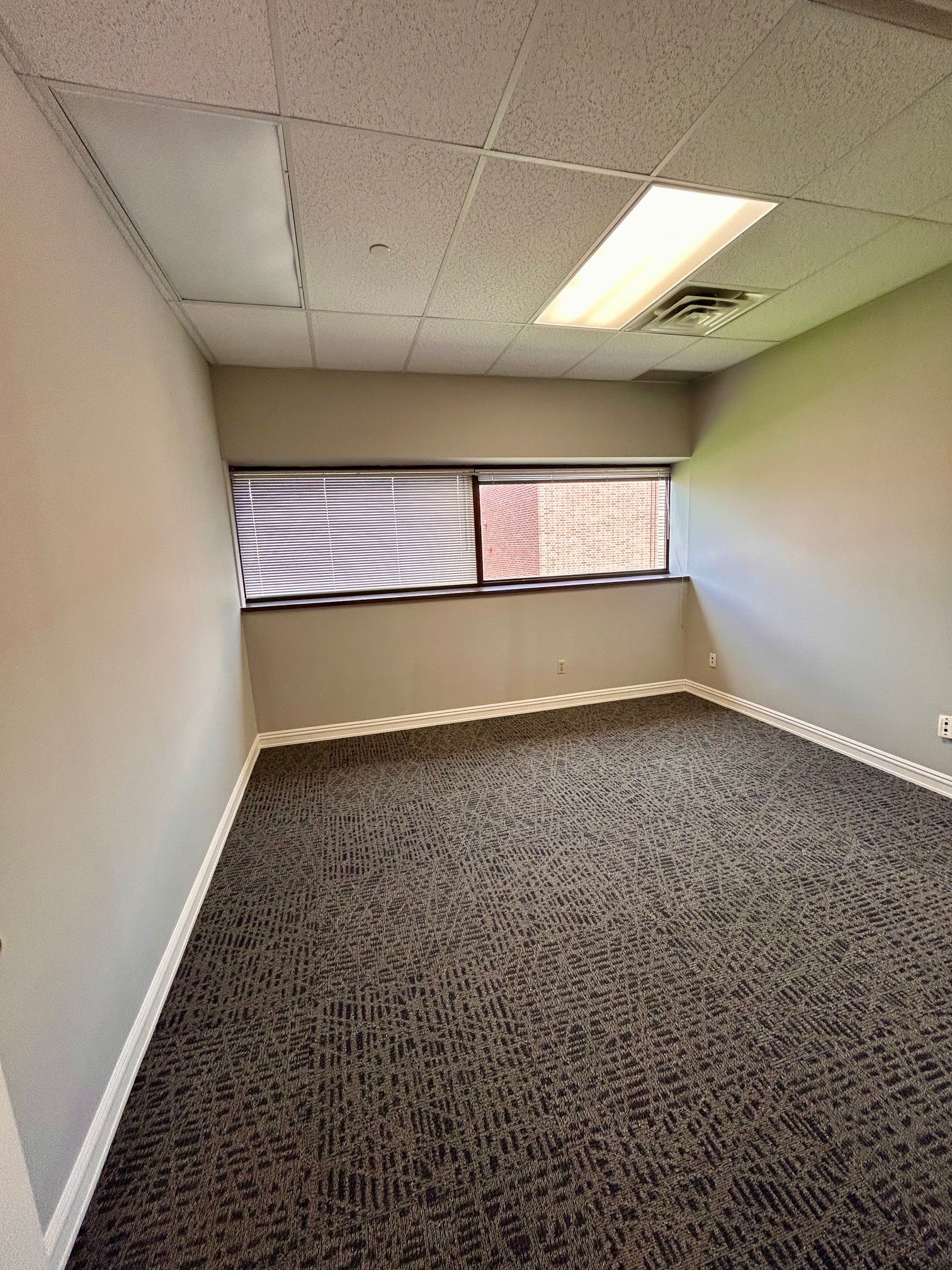 310 Main St E, Milton, ON à louer Photo intérieure- Image 1 de 15