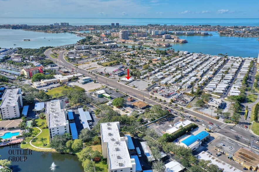 1393 Pasadena Ave S, Gulfport, FL for lease - Building Photo - Image 2 of 7