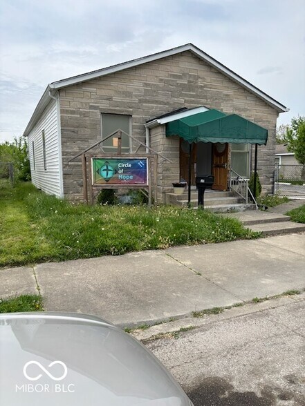 120 N 4th Ave, Beech Grove, IN à vendre - Photo principale - Image 1 de 6