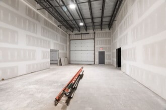 209 South Ave, Staten Island, NY for lease Interior Photo- Image 1 of 8