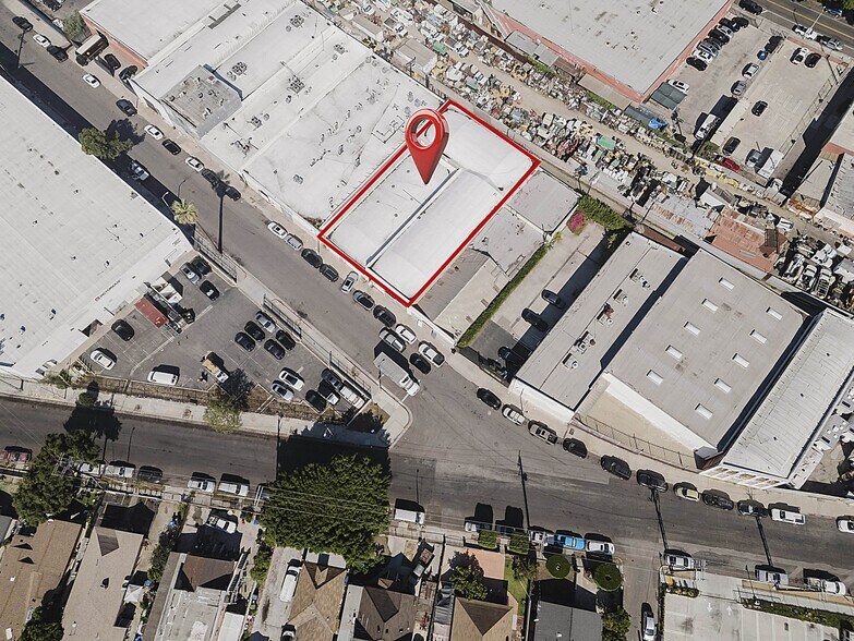 965-973 E 31st St, Los Angeles, CA à vendre - Photo du bâtiment - Image 3 de 22