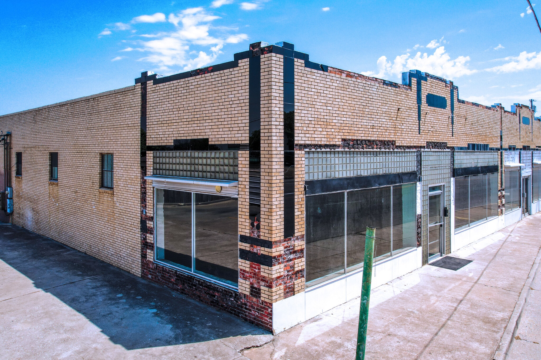 815 W Broadway St, Ardmore, OK for sale Primary Photo- Image 1 of 31
