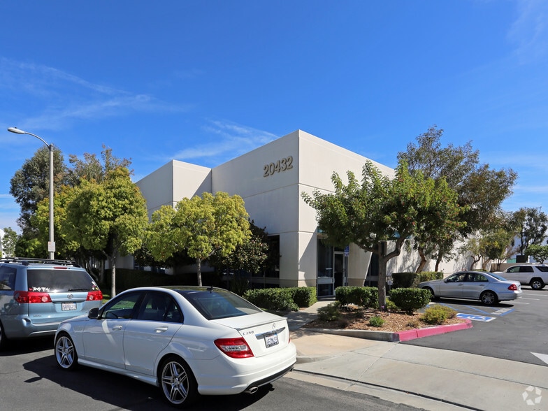 20432 James Bay Cir, Lake Forest, CA for lease - Building Photo - Image 3 of 3