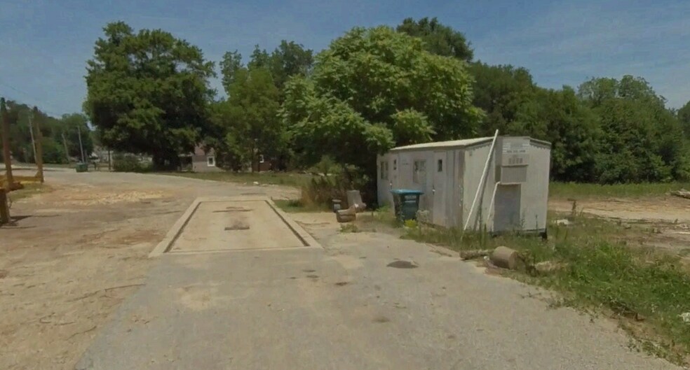 373 S Broad Street Ext, Commerce, GA à vendre - Photo du bâtiment - Image 2 de 3