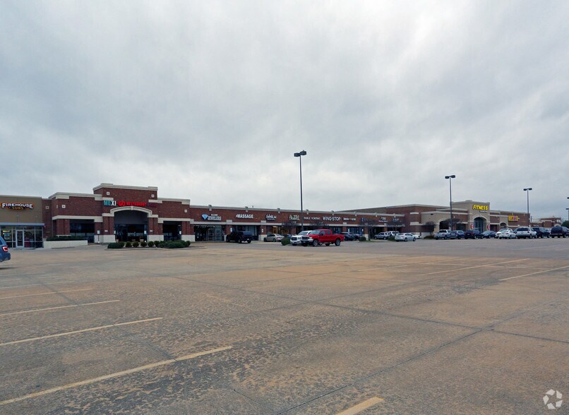 533-605 W McDermott Dr, Allen, TX à louer - Photo du bâtiment - Image 3 de 3